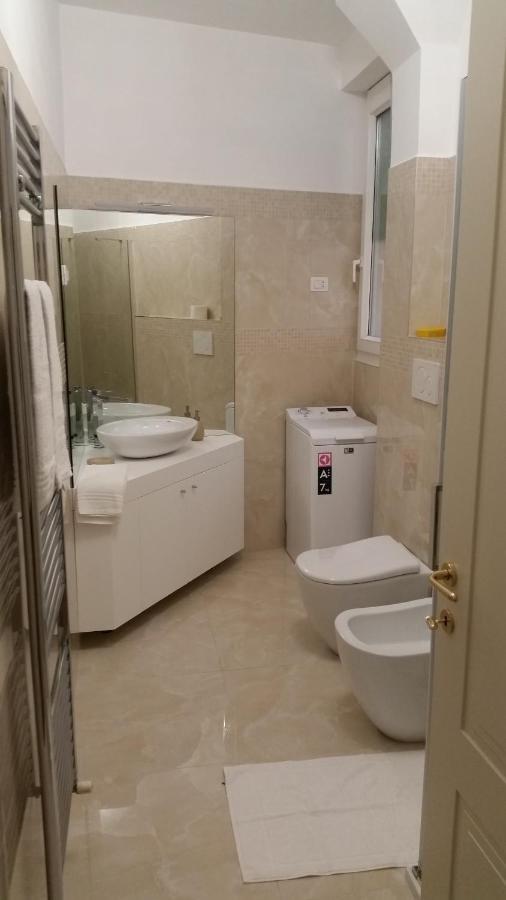 Isonzo Comfort Apartament Анкона Екстериор снимка